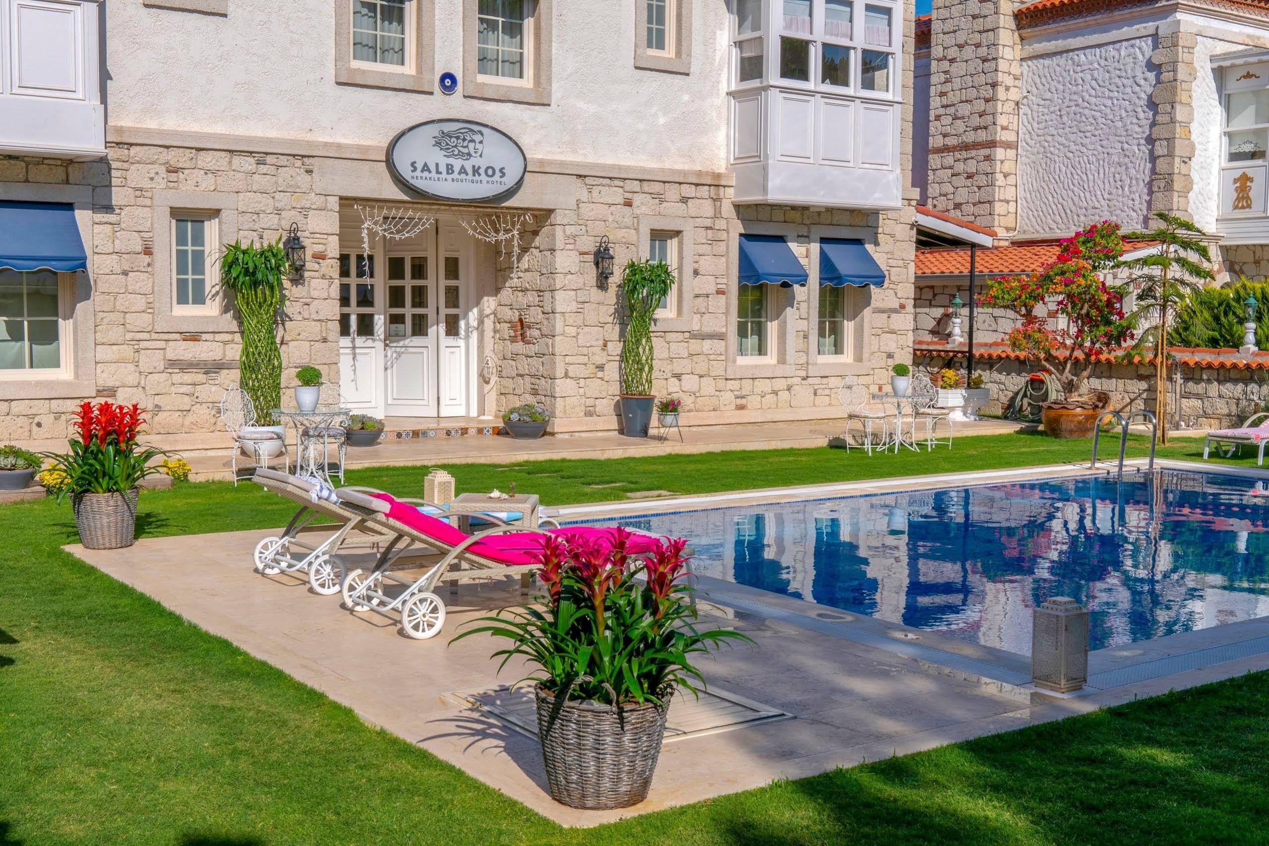 Salbakos Herakleia Boutique Hotel Алакати Екстериор снимка